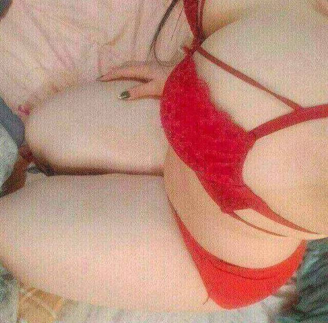 Avrupa Yakası Escort Bayan Pelinle Hayallerinizin Ötesine Geçin